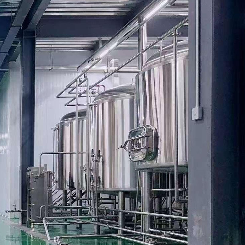 龙圩精酿啤酒设备
